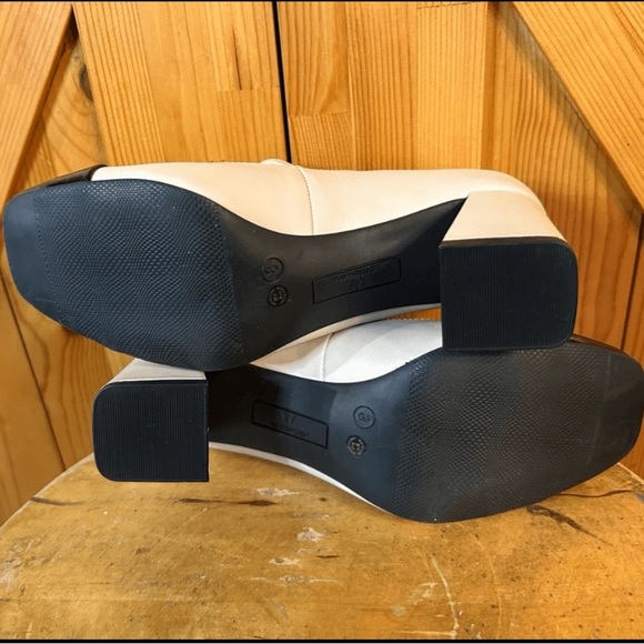 Chic Cream and Black Mary Jane Heels - Picture 8 of 9